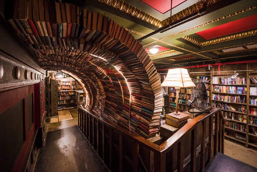Showing a book arch in the Last Bookstore.