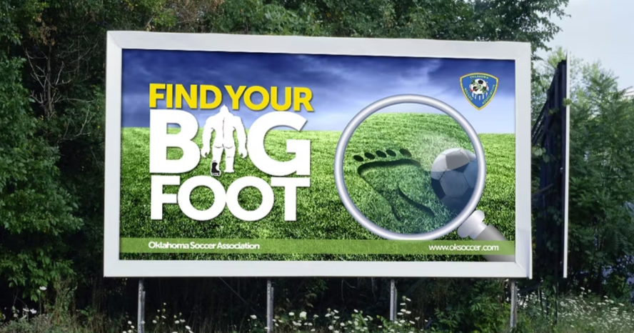 99年设计example of graphic designer billboard design with a theme of football.