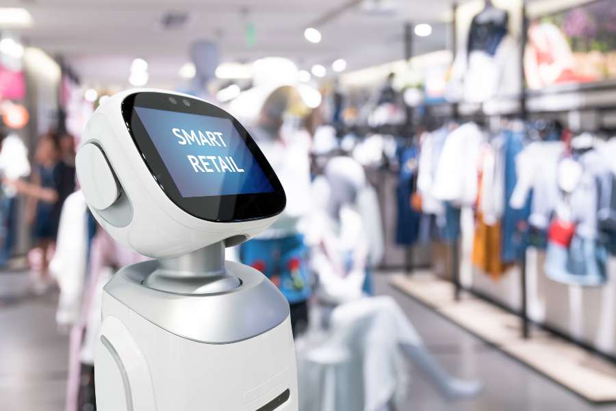 智能零售词在人工智能机器人屏幕上。