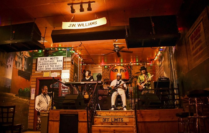 Photo of the music stage in the Kingston Mines blues bar in Chicago IL.